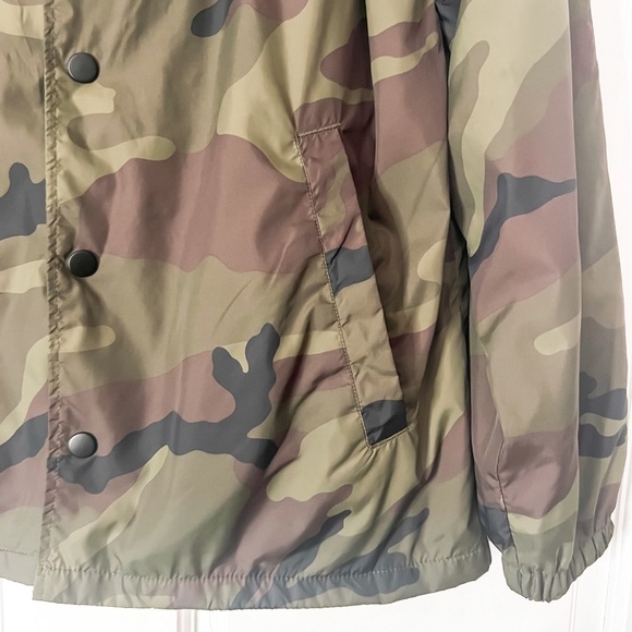 OBEY Mens Camo Hooded Snap Button Windbreaker Jacket, Size S - Picture 9 of 10